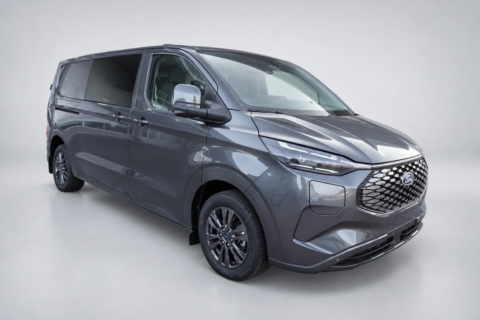 Ford E-Transit Custom 320 L2H1 Limited dubbele cabine 71 kWh