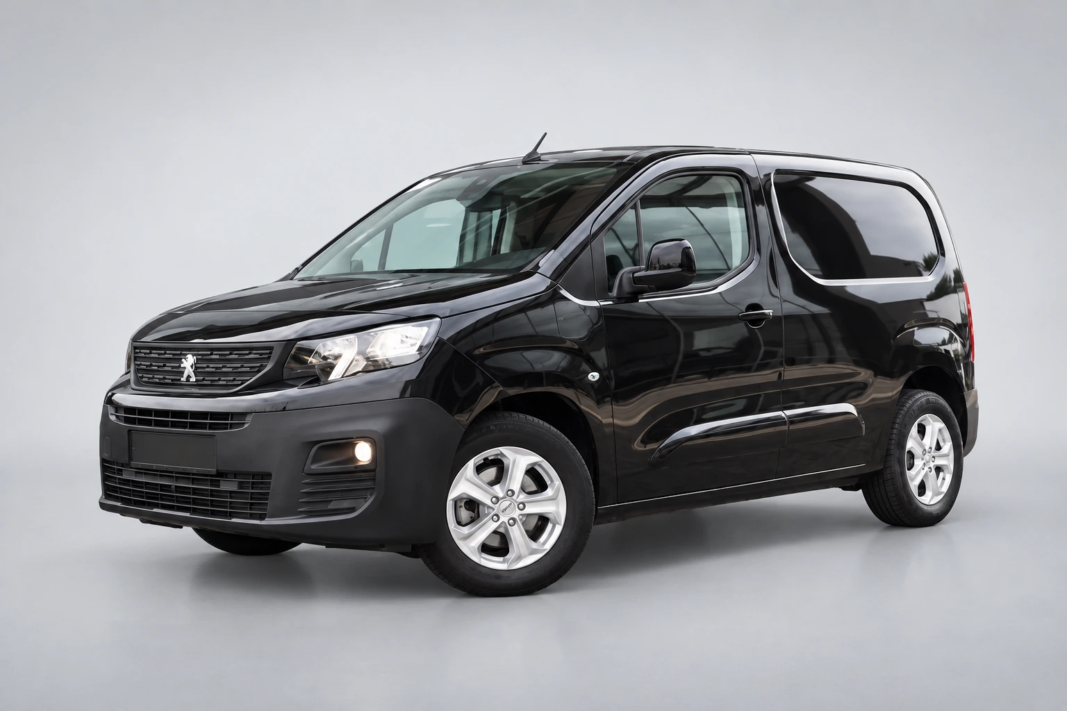 Peugeot E-Partner 50 kWh 100 kW